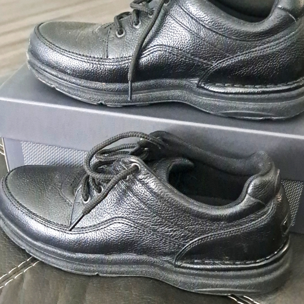 Like New Rockport classic /
